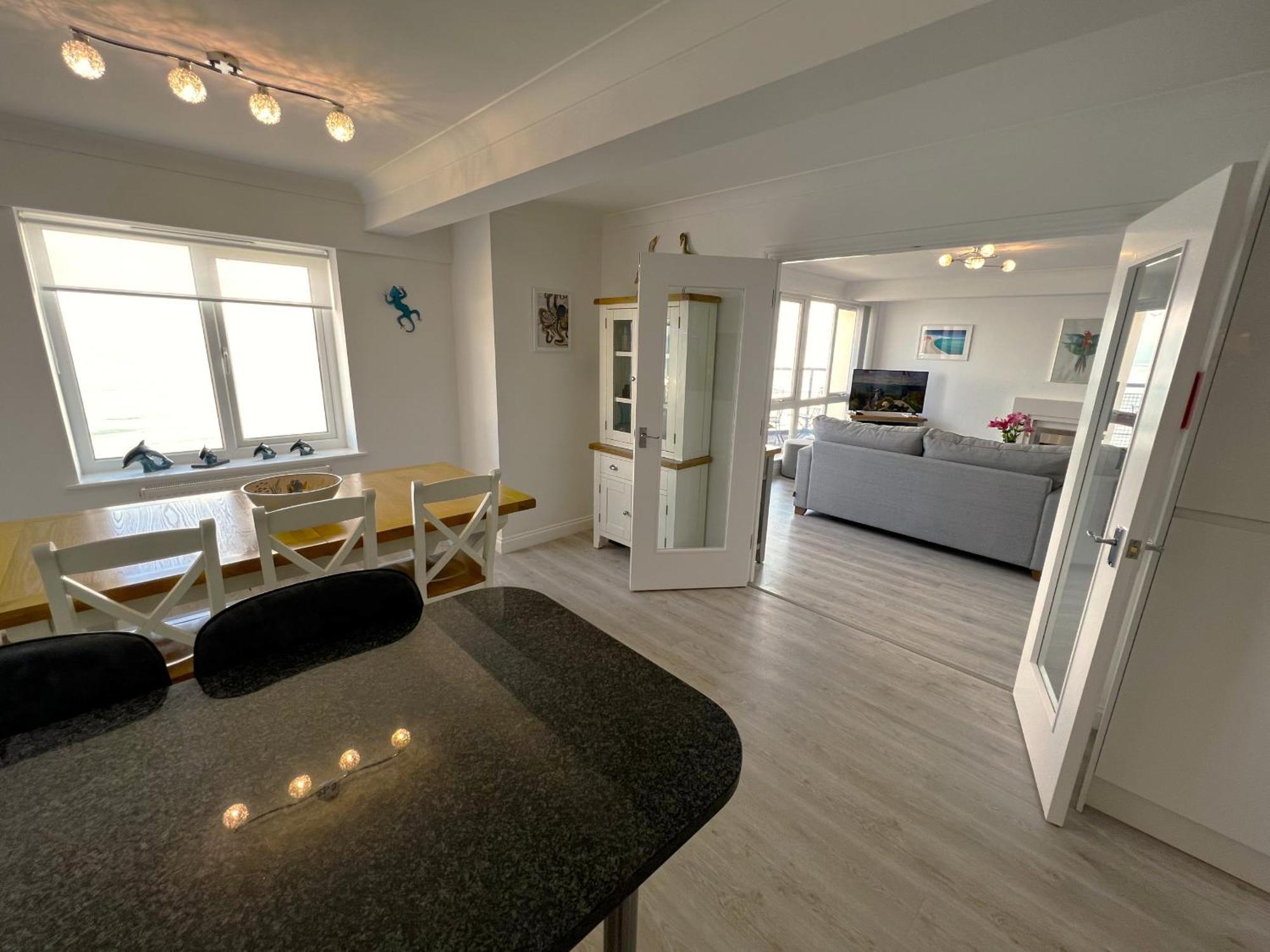 Belle Vue Apartment แซนดาวน์ ภายนอก รูปภาพ